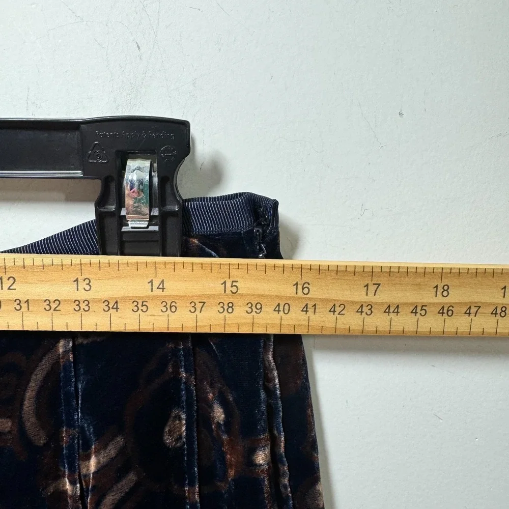 Anne Klein Silk Blend Y2K‎ 90s Grunge Velvet Pleated Flared Midi Skirt 10 Navy